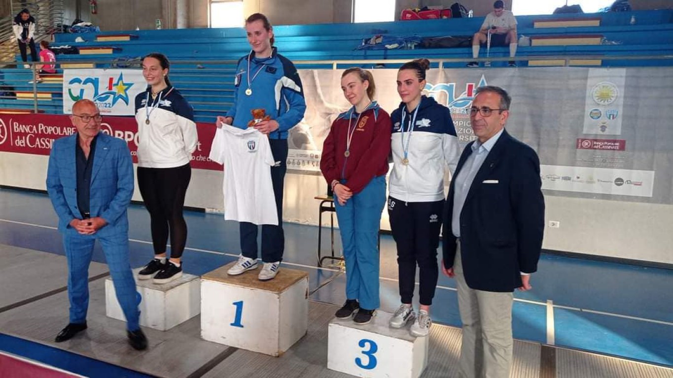 LA PRO NOVARA SCHERMA CONQUISTA A RICCIONE DUE TITOLI ITALIANI - Pronovara 